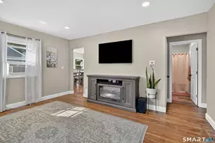 127 Deepwood Dr, Manchester, CT 06040 - Photo 13