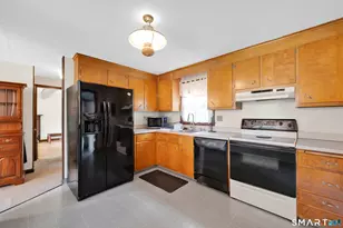 16 Gardner Rd, Vernon, CT 06066 - Photo 13