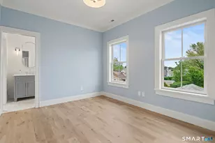 96 Clinton St, Fairfield, CT 06824 - Photo 23