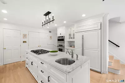 18 Silver Brook Road, Westport, CT 06880 - Photo 5