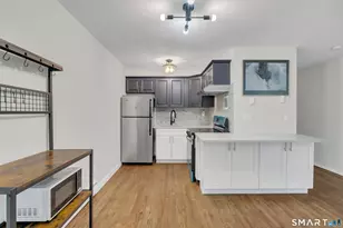 280 W Walk, West Haven, CT 06516 - Photo 11