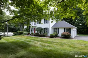 10 Curtis Rd, Middlebury, CT 06762 - Photo 3