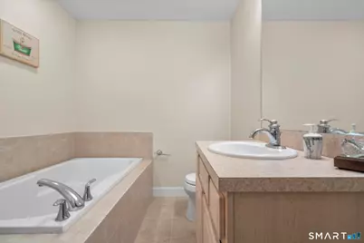 343 Beach Street #603, West Haven, CT 06516 - Photo 17