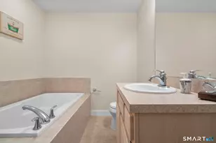 343 Beach St, West Haven, CT 06516 - Photo 17