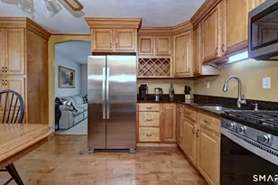 3 Fairview St, Ansonia, CT 06401 - Photo 15
