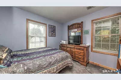 3 Fairview Street, Ansonia, CT 06401 - Photo 27