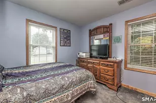 3 Fairview St, Ansonia, CT 06401 - Photo 27