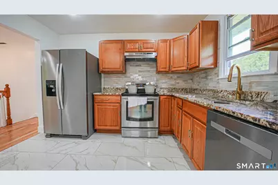 870 Woodtick Road, Waterbury, CT 06705 - Photo 5