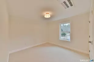 187 Thompson Rd, Thompson, CT 06277 - Photo 29