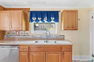 24 W Point Rd, East Hampton, CT 06424 - Photo 7