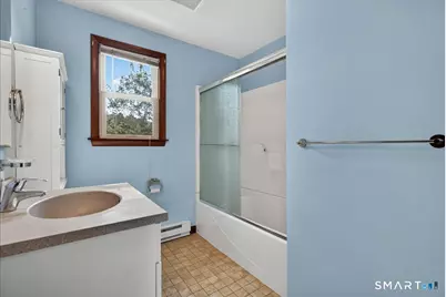 152 Ida Avenue, Derby, CT 06418 - Photo 15