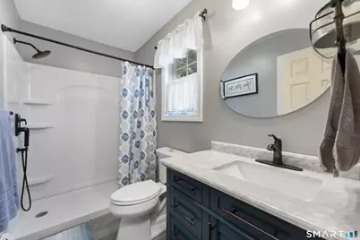 35 Linda Court, Meriden, CT 06450 - Photo 13