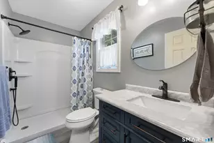 35 Linda Ct, Meriden, CT 06450 - Photo 13