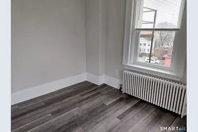 27 Broad Street, New London, CT 06320 - Photo 29