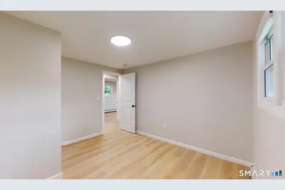 16 Arrow Street, Enfield, CT 06082 - Photo 23