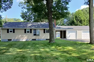 16 Arrow St, Enfield, CT 06082 - Photo 27
