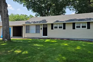 16 Arrow St, Enfield, CT 06082 - Photo 1