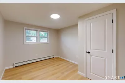 16 Arrow Street, Enfield, CT 06082 - Photo 21