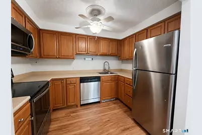 1001 Old Colony Road #7-2, Meriden, CT 06451 - Photo 3