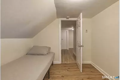 45 Columbia Street, Bridgeport, CT 06604 - Photo 11