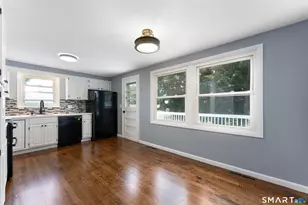 267 Bamford Ave, Waterbury, CT 06708 - Photo 7