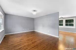 267 Bamford Ave, Waterbury, CT 06708 - Photo 3