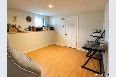 271 Meadowview Drive, Torrington, CT 06790 - Photo 19