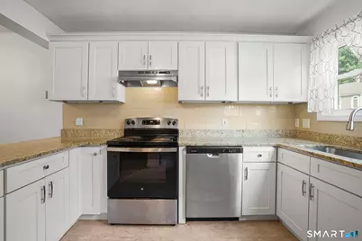 1655 North Colony Road #14, Meriden, CT 06450 - Photo 11