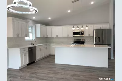 22 Florence Street, West Haven, CT 06516 - Photo 3