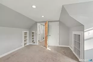 142 N Taylor Ave, Norwalk, CT 06854 - Photo 25