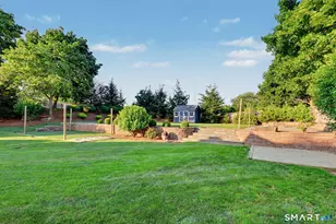 142 N Taylor Ave, Norwalk, CT 06854 - Photo 3