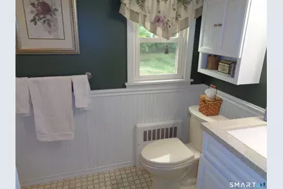 22 Scarborough Road, Manchester, CT 06040 - Photo 19
