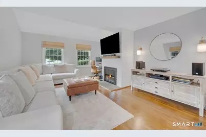 28 Paisley Lane #28, Fairfield, CT 06825 - Photo 3