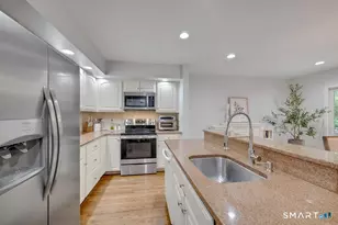 28 Paisley Ln, Fairfield, CT 06825 - Photo 11