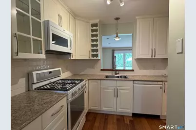 566 Newfield Avenue #11, Stamford, CT 06905 - Photo 5