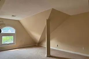 566 Newfield Ave, Stamford, CT 06905 - Photo 15