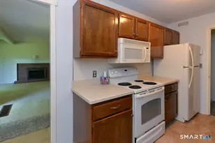 356 Heritage Vlg, Southbury, CT 06488 - Photo 5