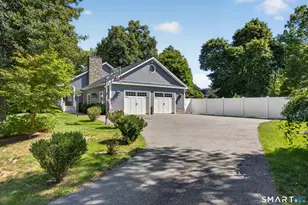 128 Windwood Way, Groton, CT 06355 - Photo 3