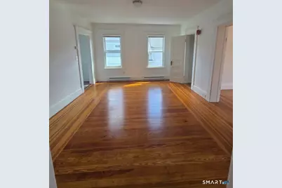 652 Watertown Avenue, Waterbury, CT 06708 - Photo 1
