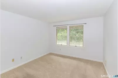 1 Concorde Way #B4, Windsor Locks, CT 06096 - Photo 9