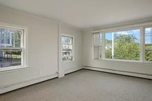 129 N Water St, Greenwich, CT 06830 - Photo 5