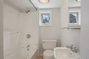 129 N Water St, Greenwich, CT 06830 - Photo 15