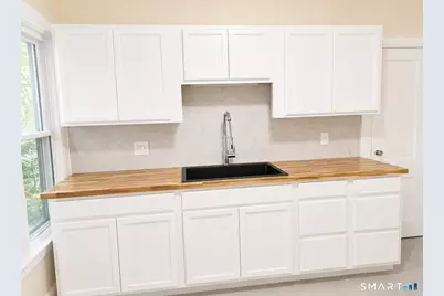 380 McKinley Avenue #1, New Haven, CT 06515 - Photo 3