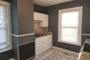 204 Minerva St, Derby, CT 06418 - Photo 3