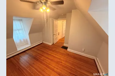 90 Sims Street, Bridgeport, CT 06604 - Photo 19