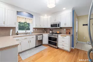 31 Hawks Landing, Hebron, CT 06231 - Photo 3