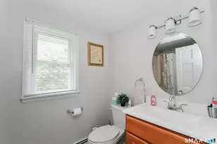 65 Crystal St, Wethersfield, CT 06109 - Photo 15