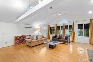 231 Pawson Rd, Branford, CT 06405 - Photo 13
