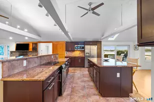 231 Pawson Rd, Branford, CT 06405 - Photo 17