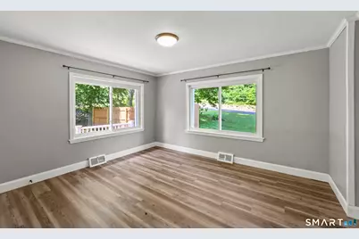 647 Willis Street, Bristol, CT 06010 - Photo 33